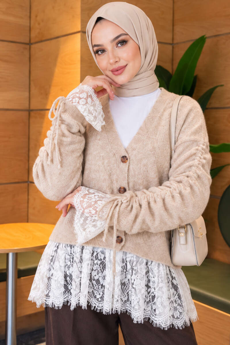 Knit Cardigan with Lace and Gathered Sleeves - Beige