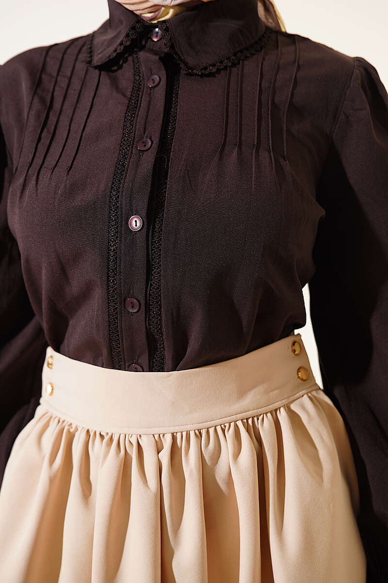 Short Lace-Detail Shirt with Darts - Dark Brown