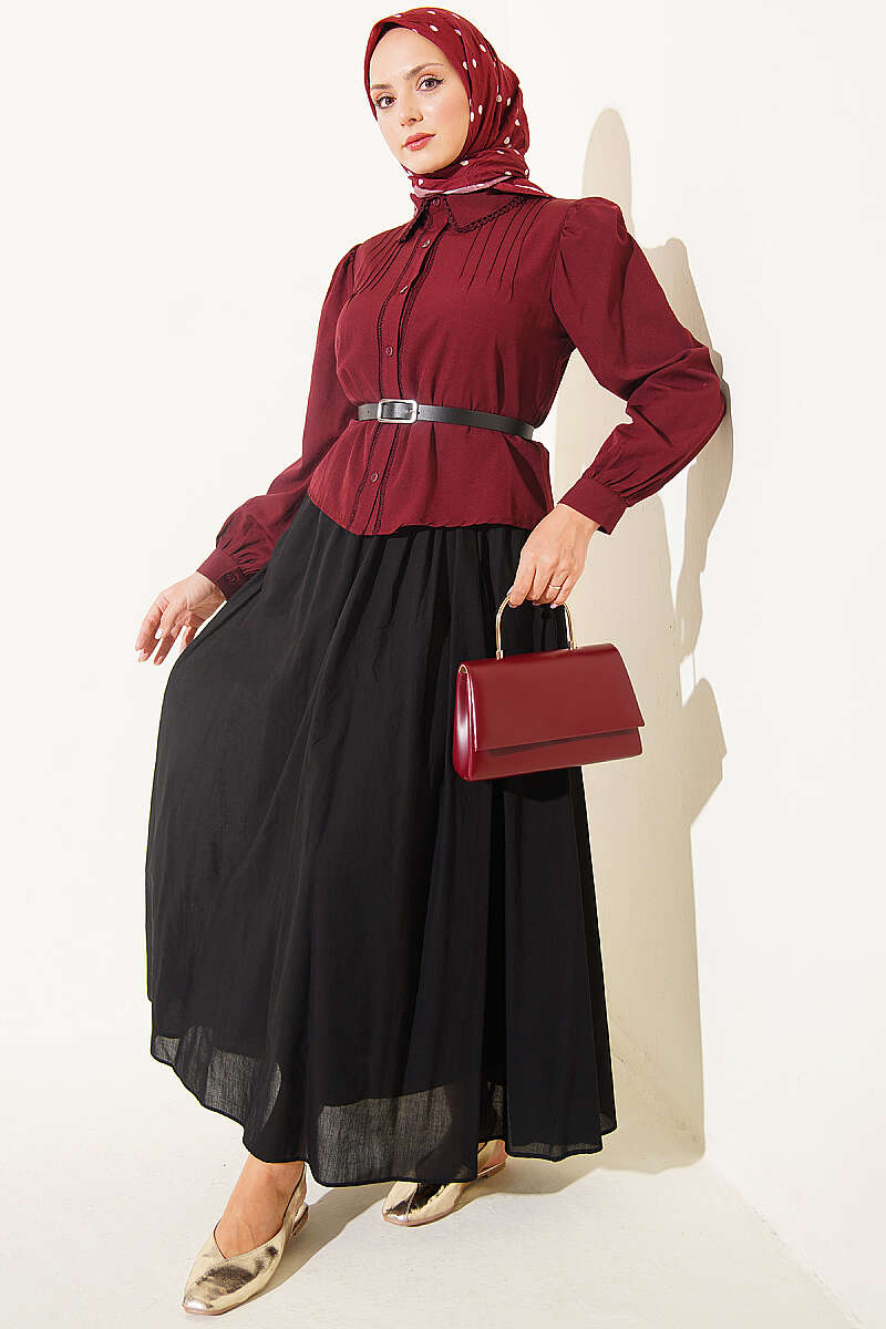 Short Lace-Detail Shirt with Darts - Burgundy