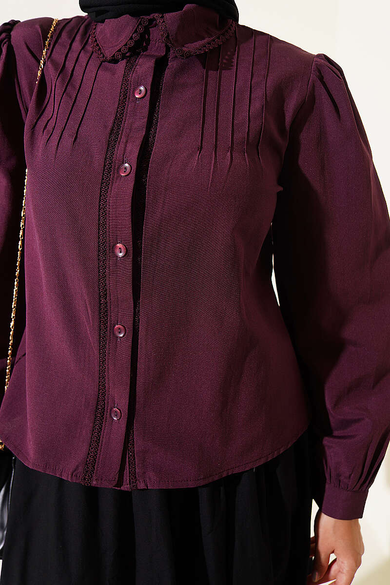 Short Lace-Detail Shirt with Darts - Plum
