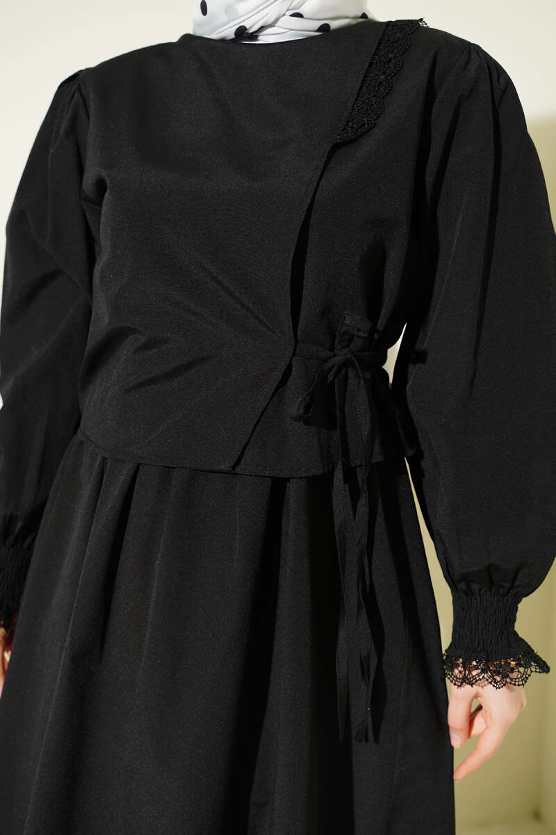 Lace-Detail Poplin Pinafore Dress - Black