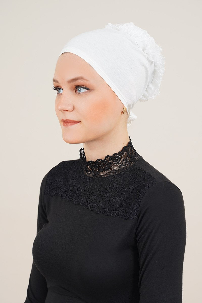 Lace Ruffle Underscarf - White