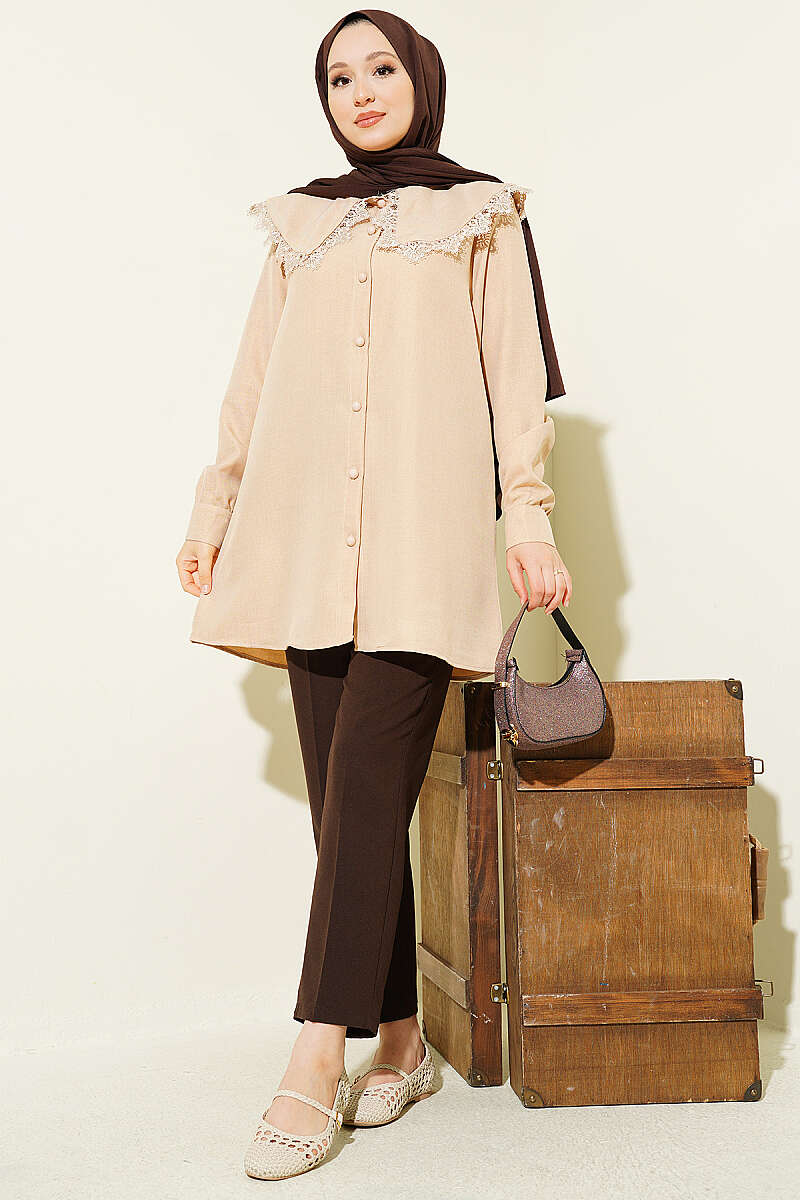 Lace-Edged Sailor-Collar Shirt - Beige