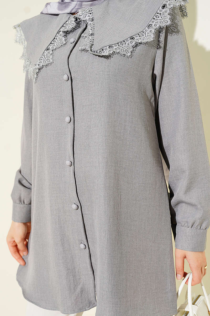 Lace-Edged Sailor-Collar Shirt - Grey
