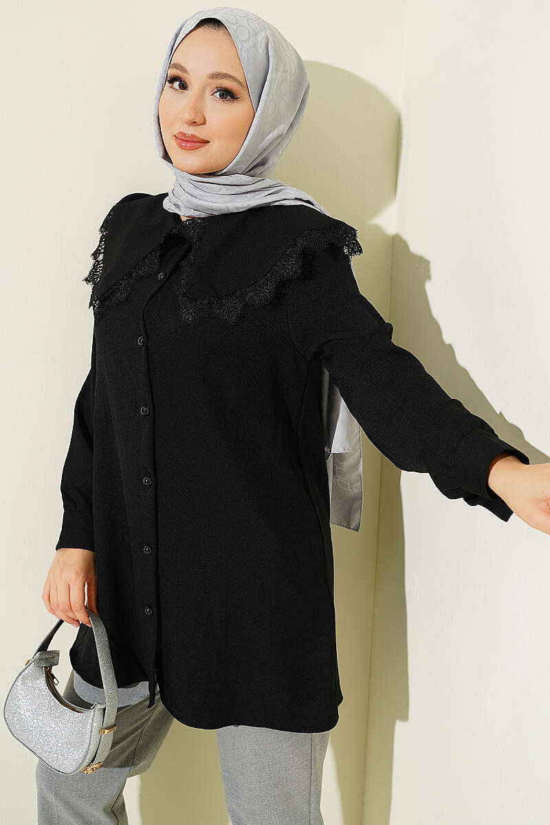 Lace-Edged Sailor-Collar Shirt - Black