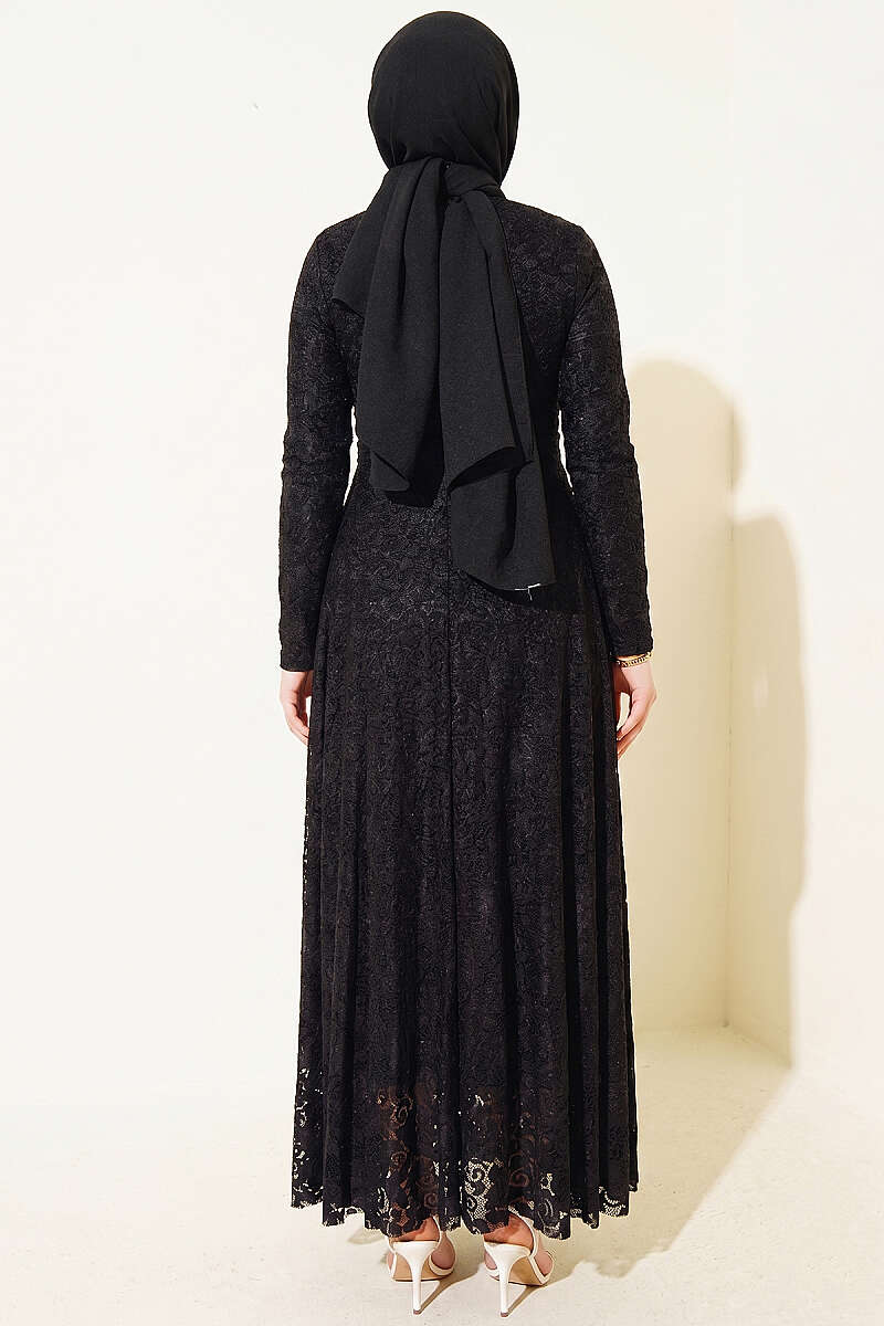 Belted Lace-Embroidered Evening Dress - Black