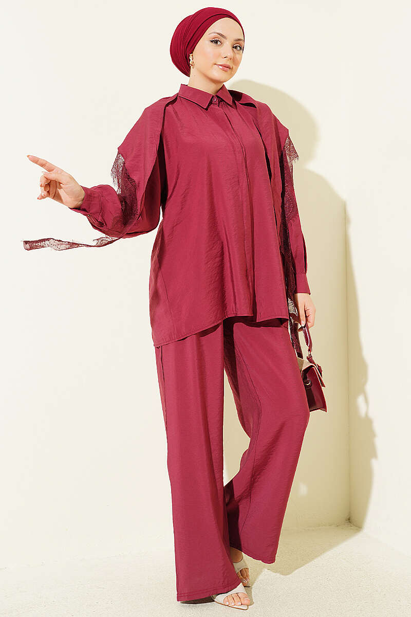 Concealed-Button Set with Lace Scarf - Burgundy