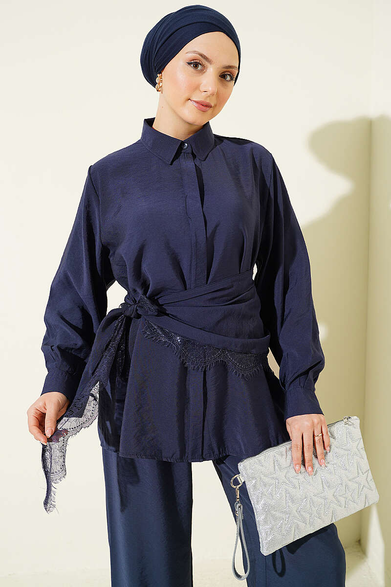 Concealed-Button Set with Lace Scarf - Navy