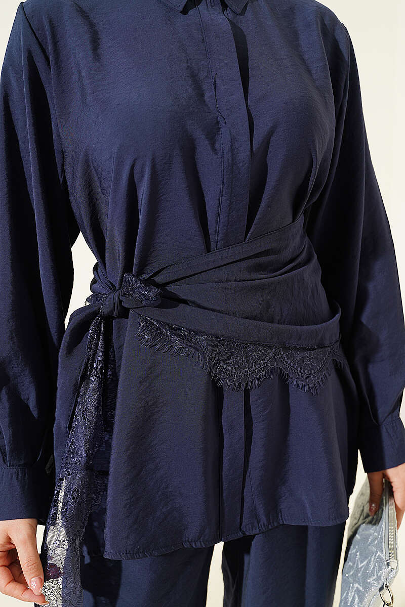 Concealed-Button Set with Lace Scarf - Navy