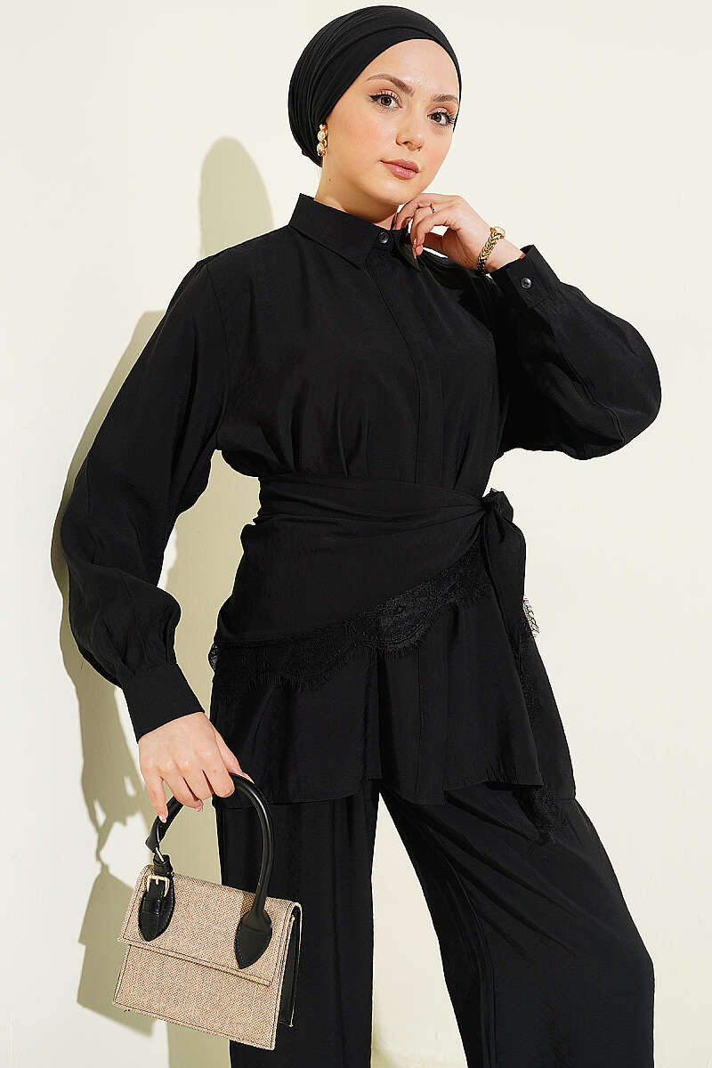 Concealed-Button Set with Lace Scarf - Black