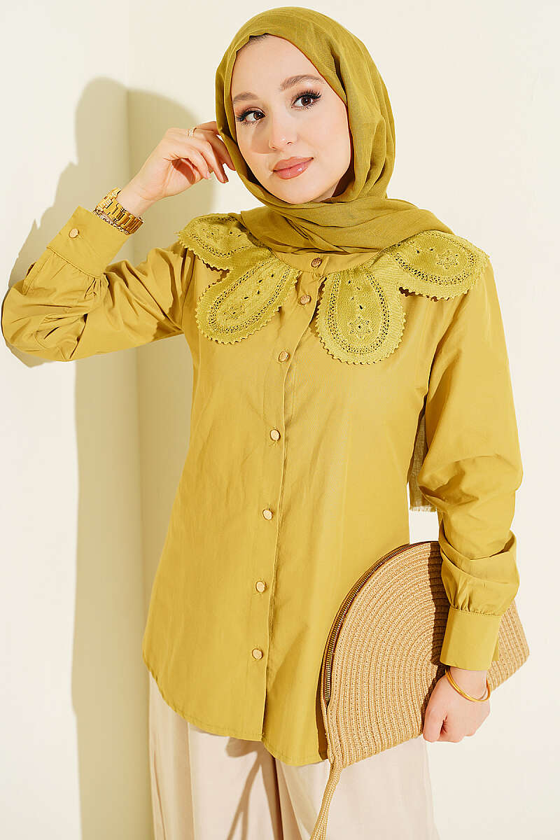 Poplin Shirt with Lace Peter Pan Collar - Olive