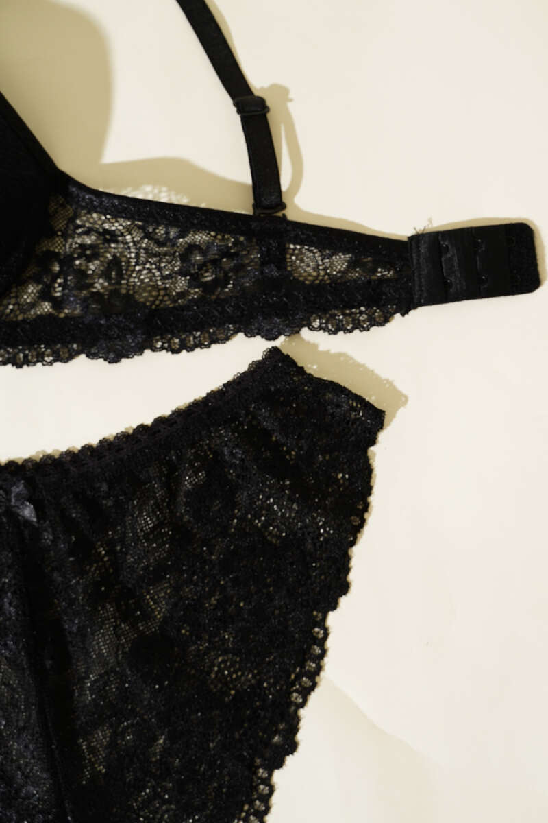 Padded Lace Bra Set - Black