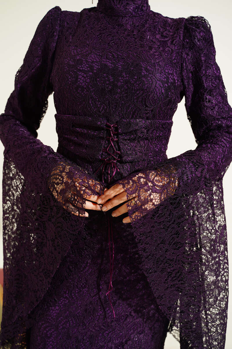 Mermaid Evening Dress with Lace Flounce Sleeves - Plum