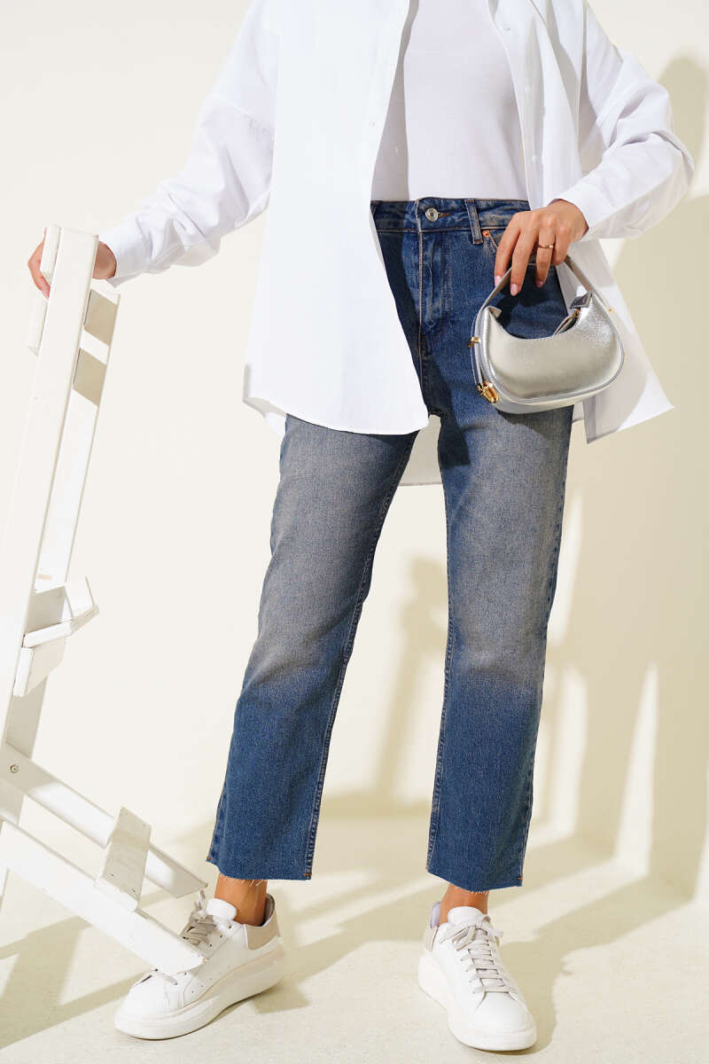 Cropped Slim-Leg Jeans with Stones - Brown Wash