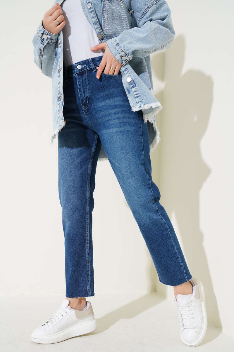 Cropped Slim-Leg Jeans with Stones - Blue