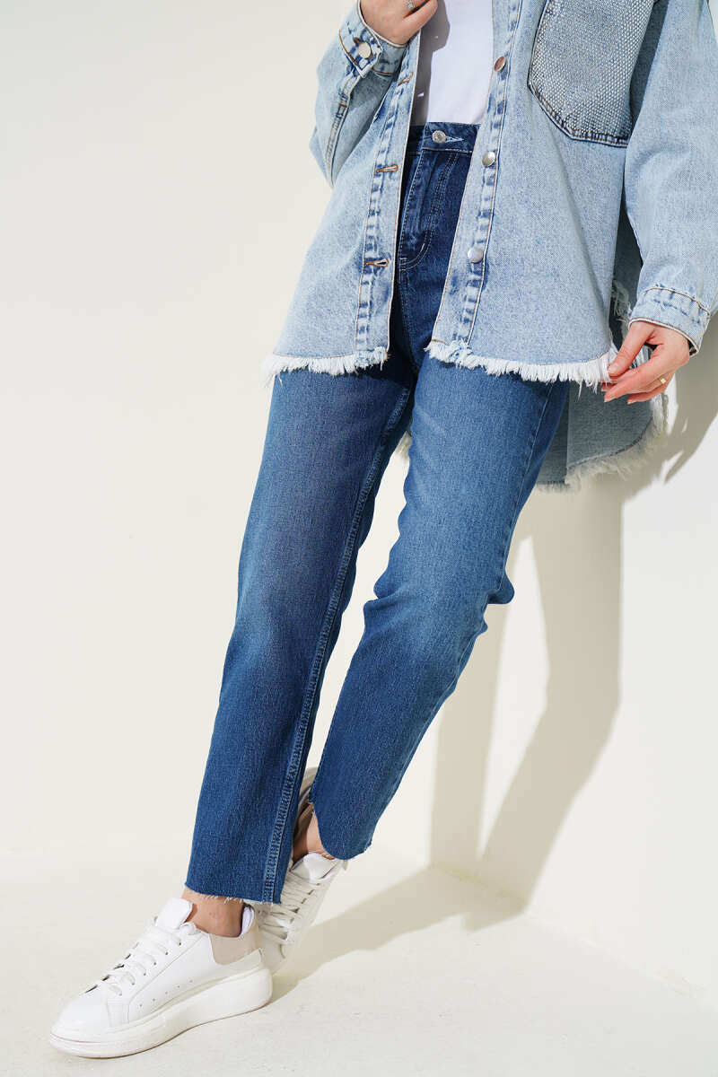 Cropped Slim-Leg Jeans with Stones - Blue