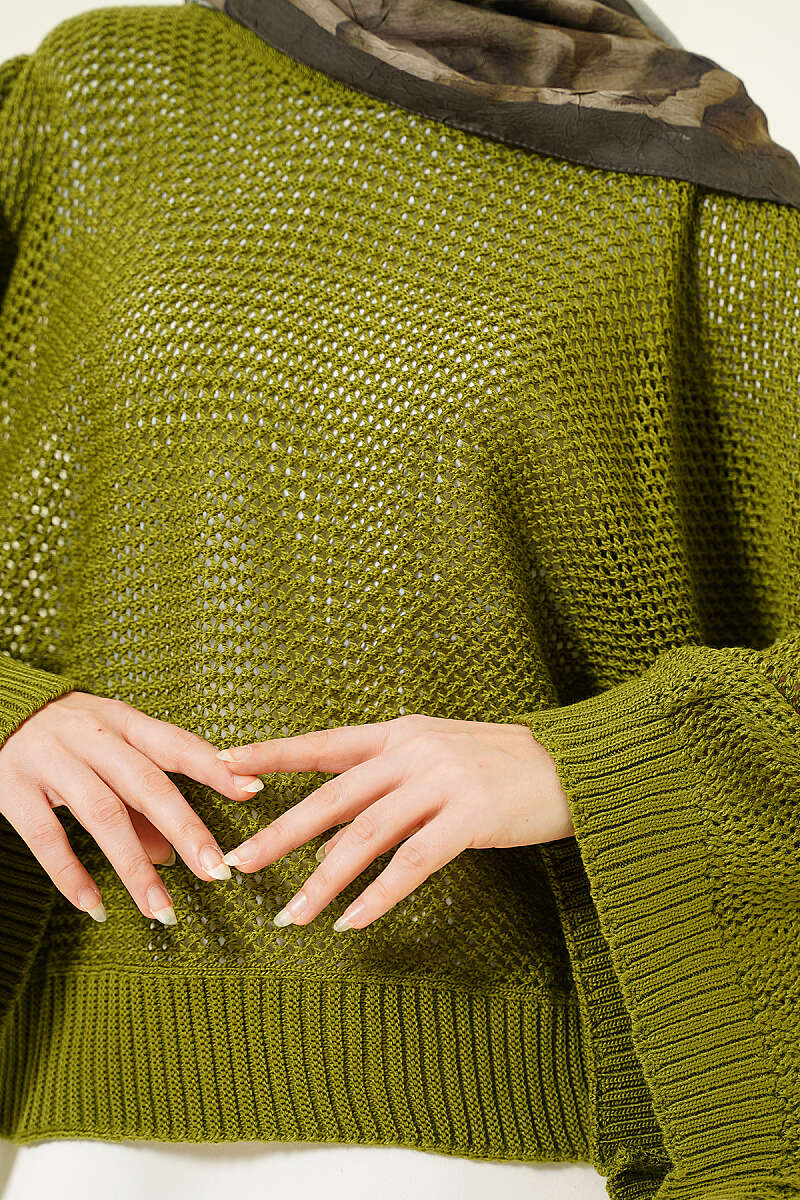 Openwork Batwing Knit Sweater - Green