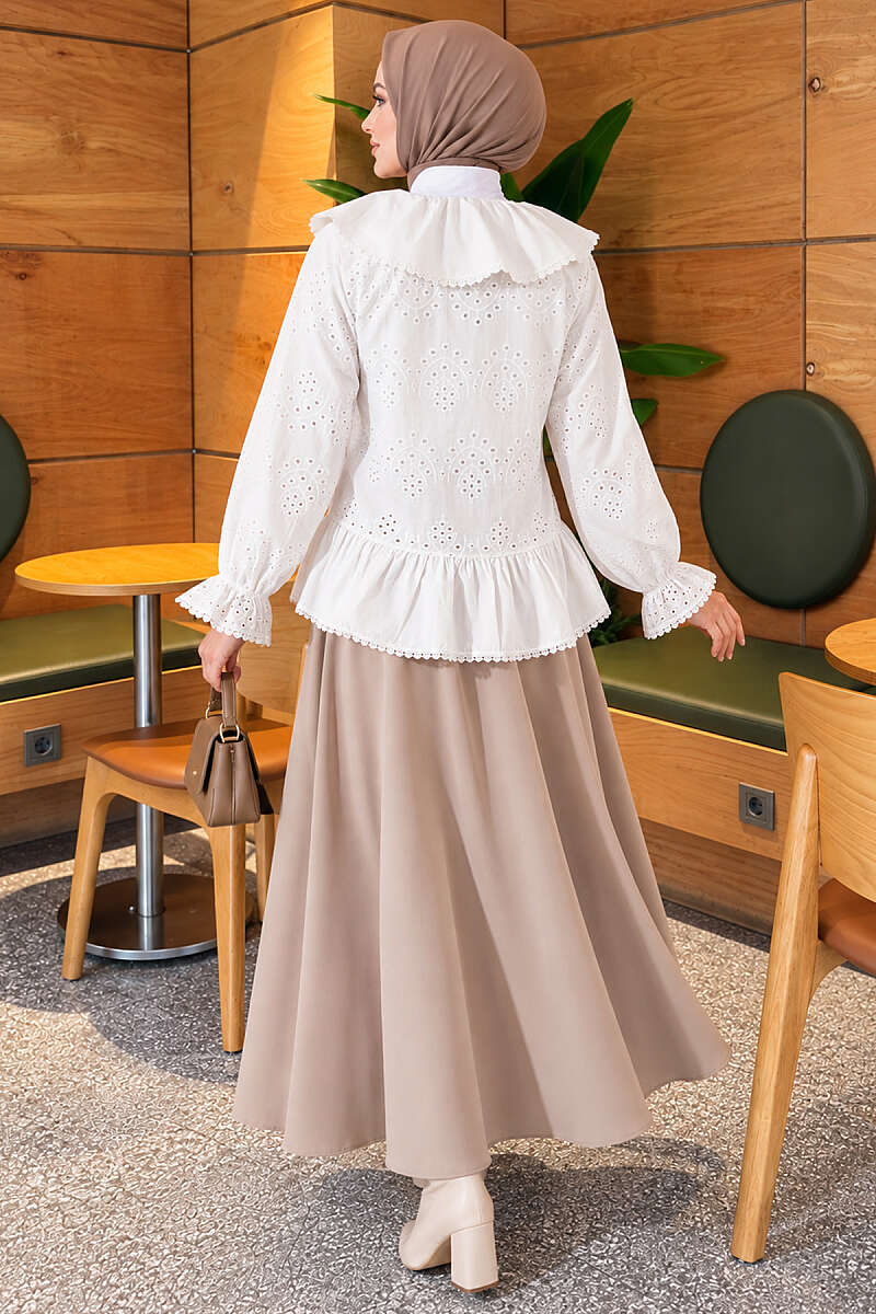 Embroidered Sailor-Collar Shirt with Jewelled Buttons - Ecru
