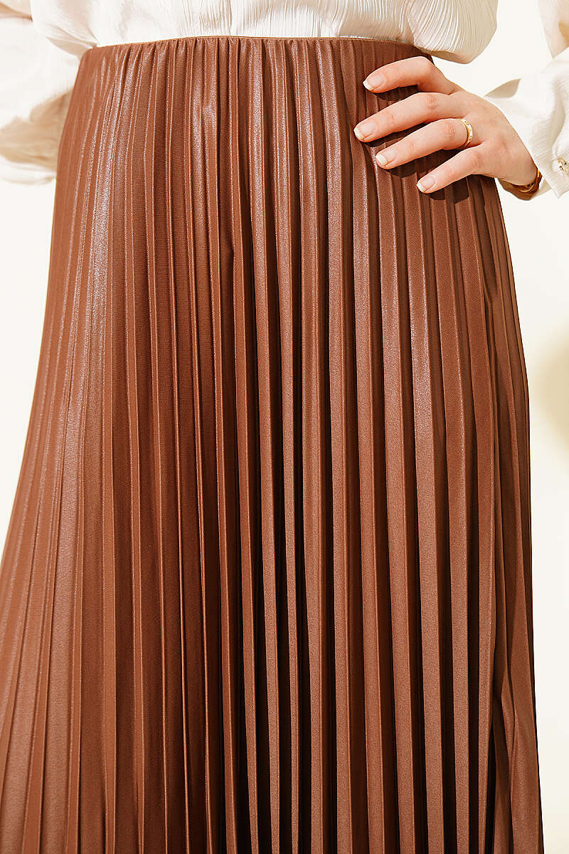 Pleated Faux Leather Skirt - Chestnut