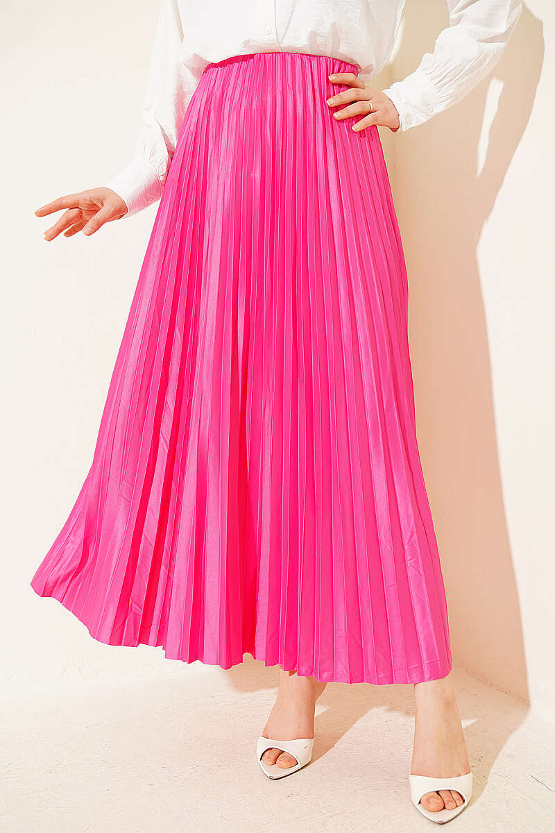 Pleated Faux Leather Skirt - Pink