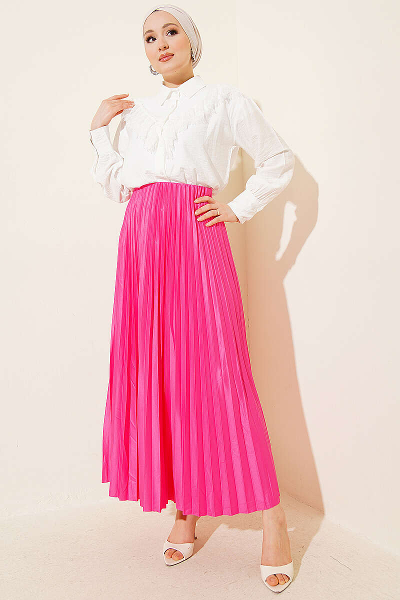 Pleated Faux Leather Skirt - Pink