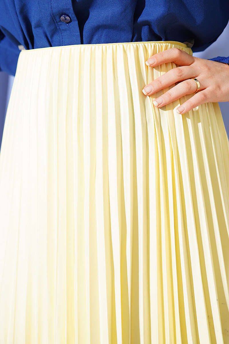 Pleated Faux Leather Skirt - Yellow
