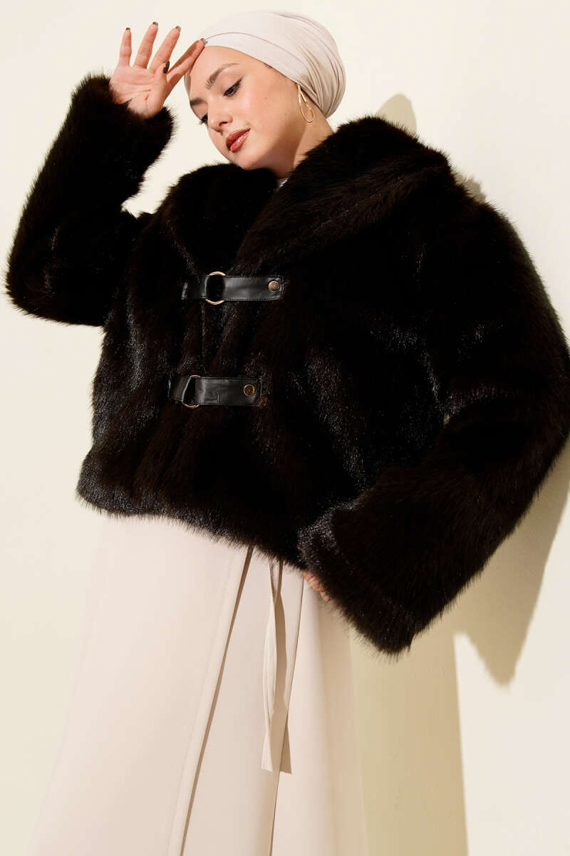 Short Faux Fur Coat with Leather Buckle - Brown