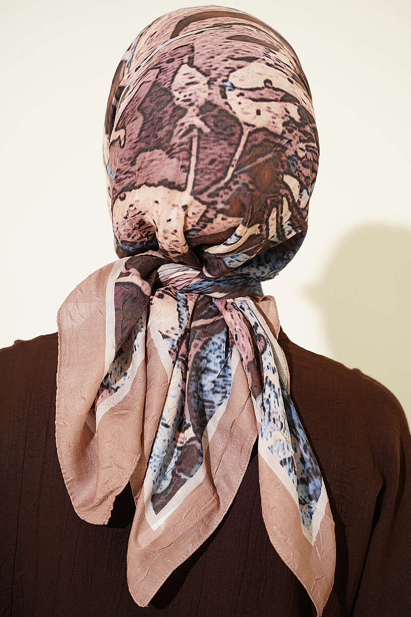 Ayda Patterned Bamboo Crinkle Scarf - Camel