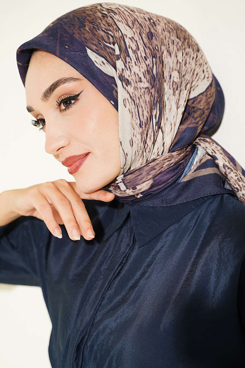 Ayda Patterned Bamboo Crinkle Scarf - Navy