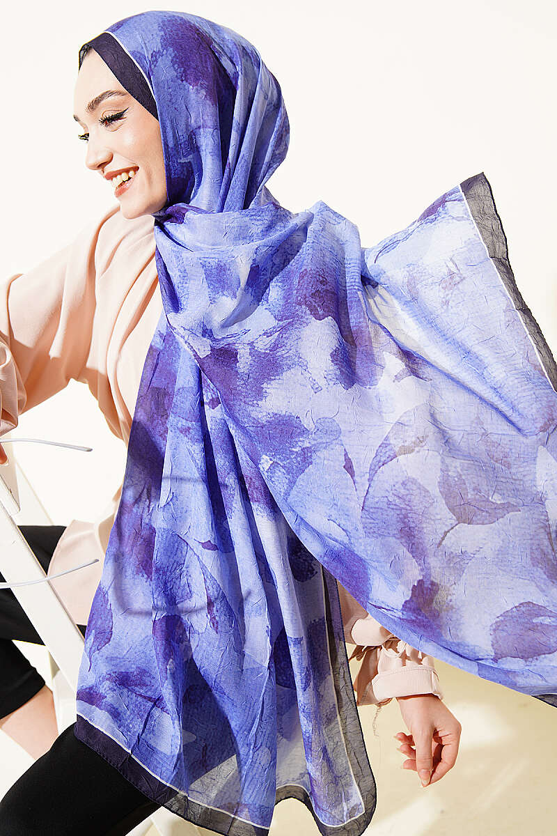 Patterned Bamboo Crinkle Shawl - Navy