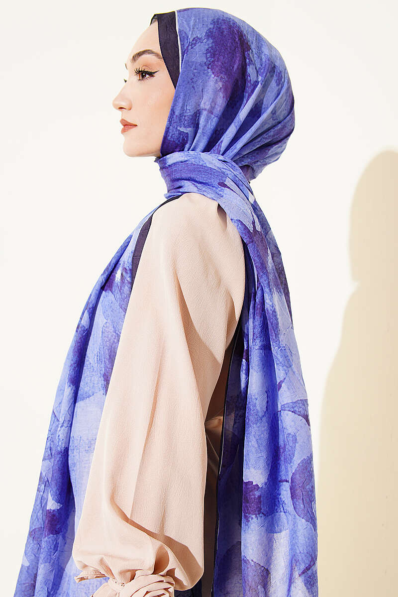 Patterned Bamboo Crinkle Shawl - Navy