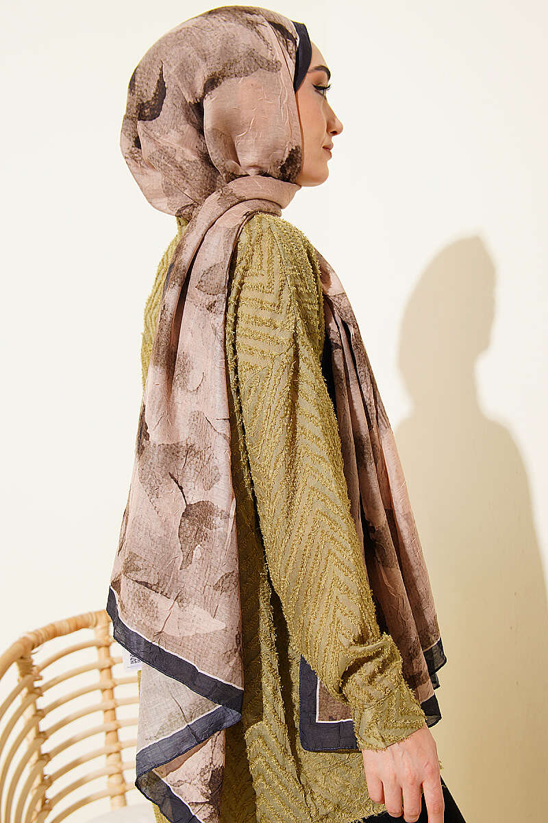 Patterned Bamboo Crinkle Shawl - Navy-Beige