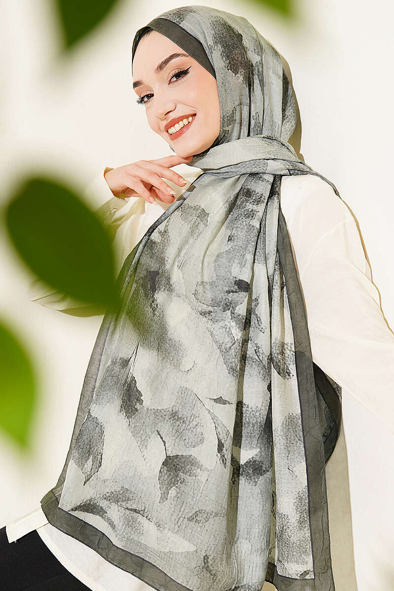 Patterned Bamboo Crinkle Shawl - Emerald
