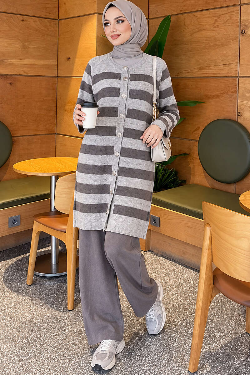 Patterned Knit Cardigan with Button Detail - Grey