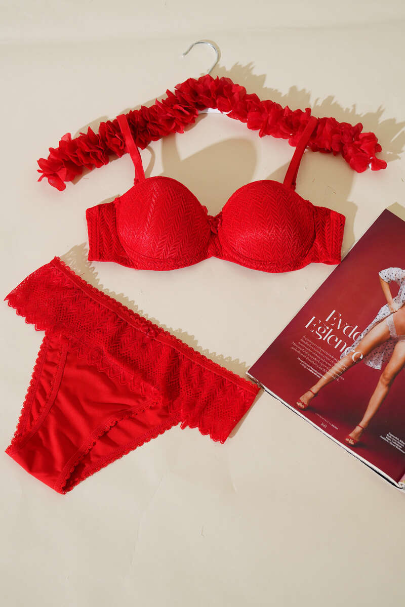 Padded Lace Strapless Bra Set - Red
