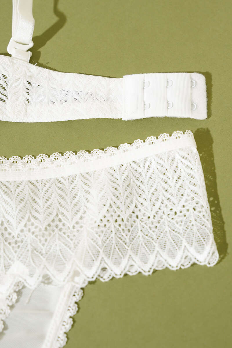 Padded Lace Strapless Bra Set - Ecru