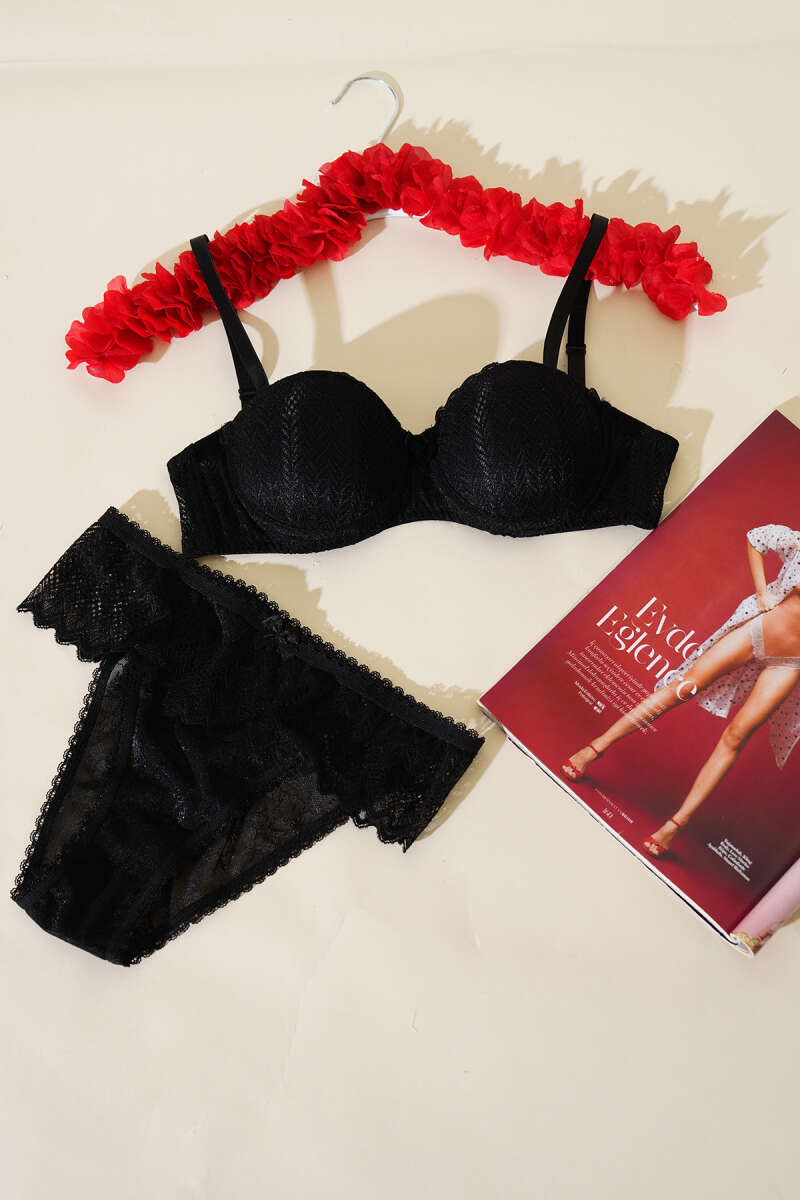Padded Lace Strapless Bra Set - Black
