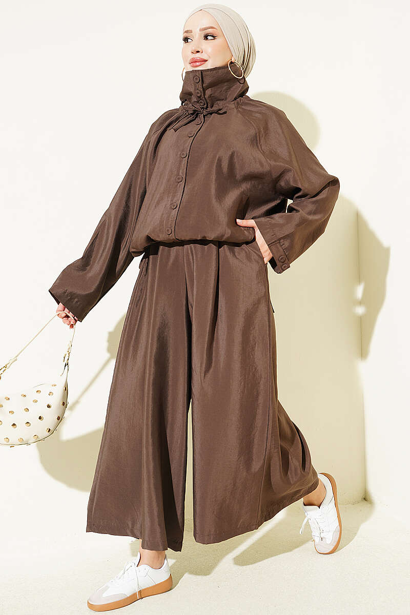 Stand-Collar Button Two-Piece Set - Brown