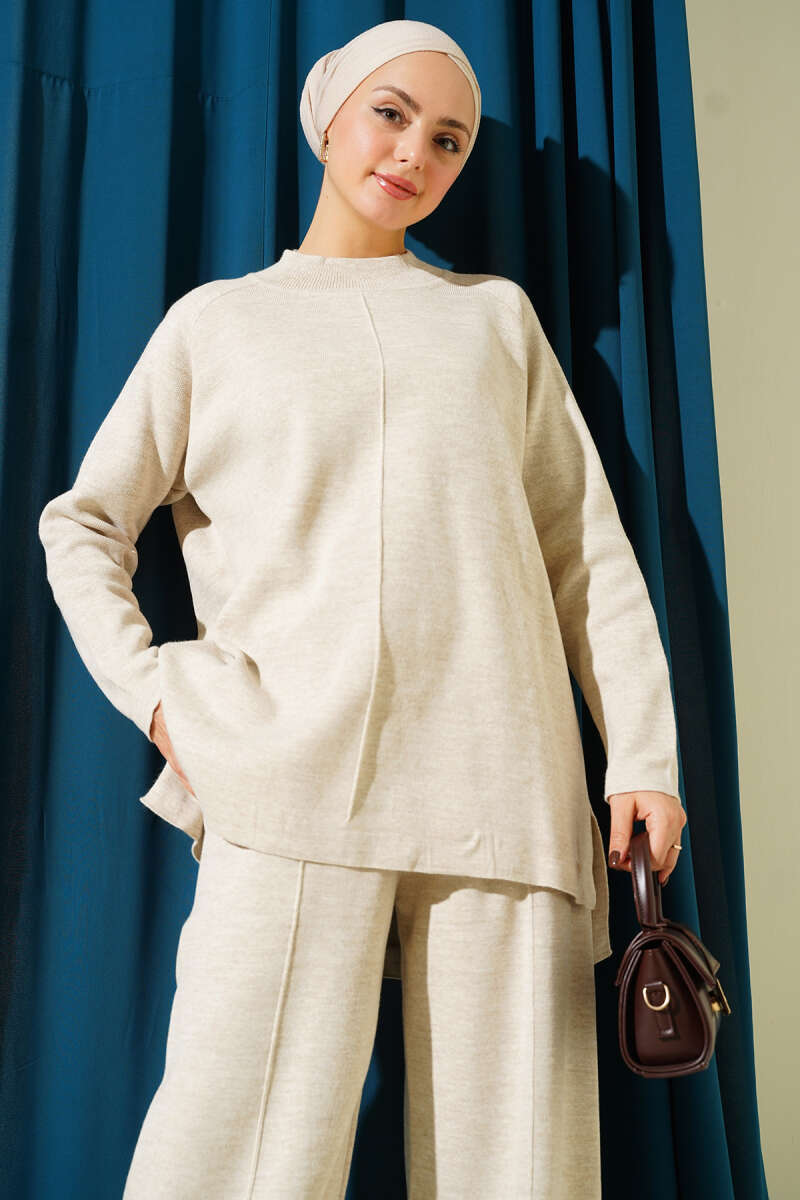 Basic Knit Two-Piece Set with Stitch Detail - Beige