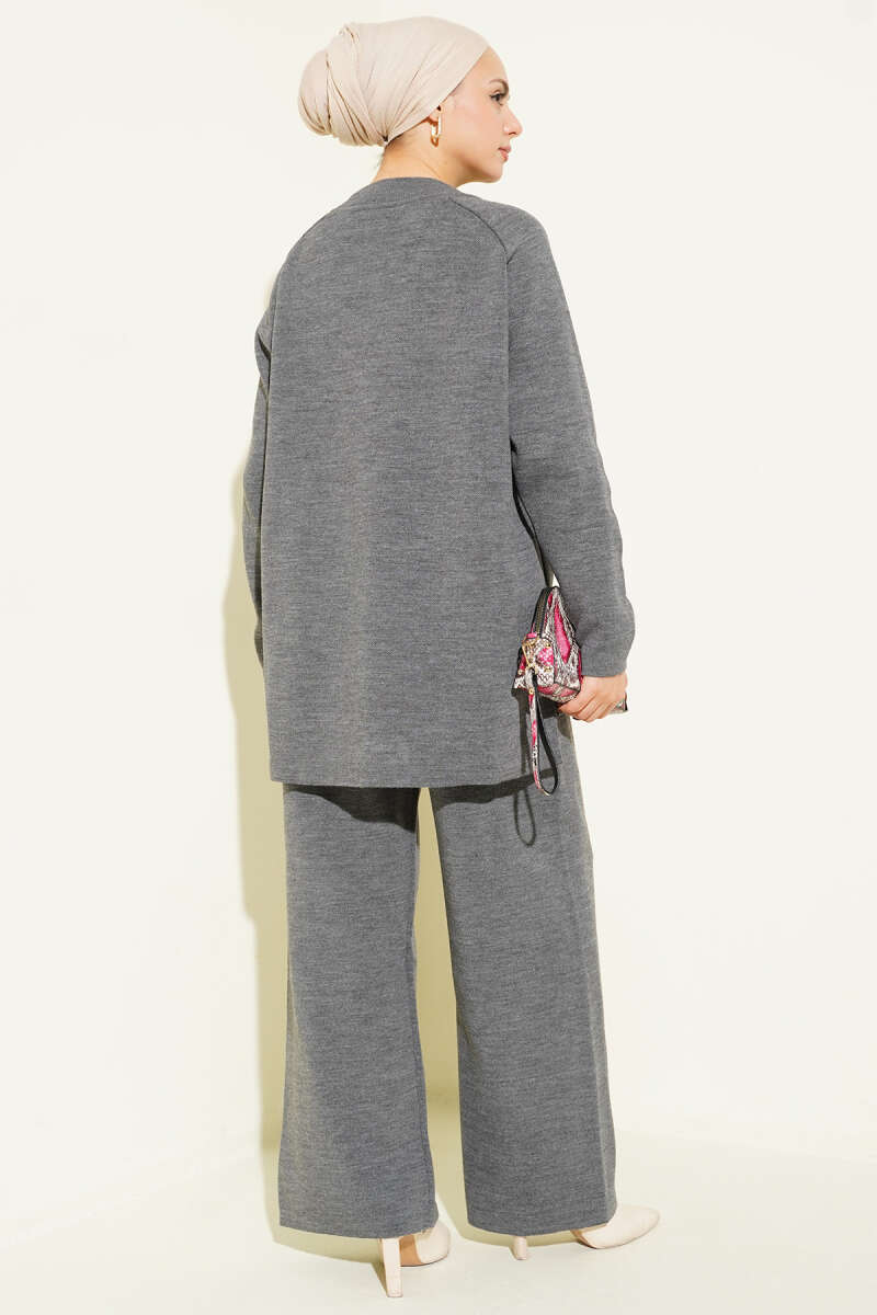 Basic Knit Two-Piece Set with Stitch Detail - Smoke Grey