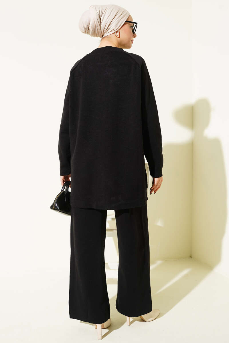 Basic Knit Two-Piece Set with Stitch Detail - Black