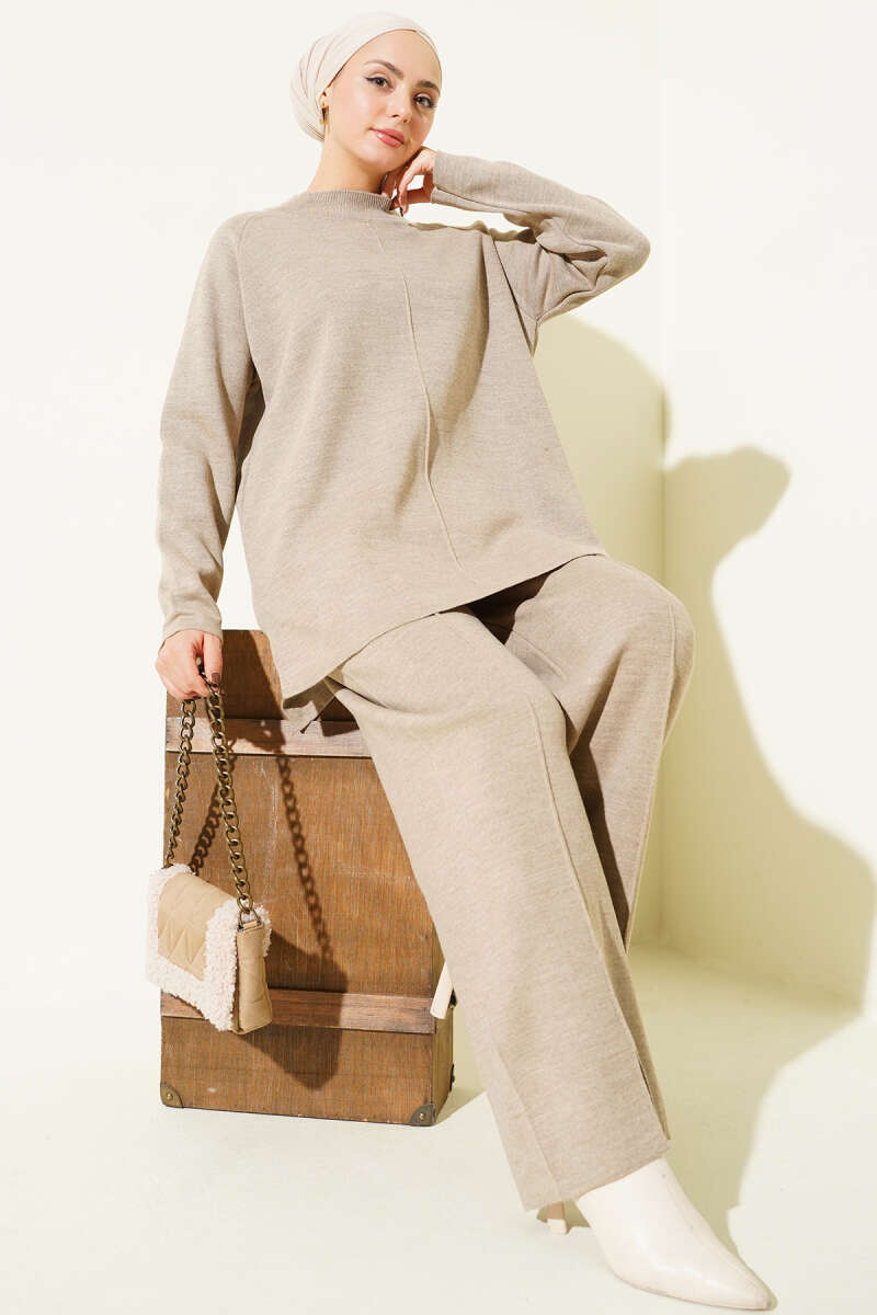 Basic Knit Two-Piece Set with Stitch Detail - Mink