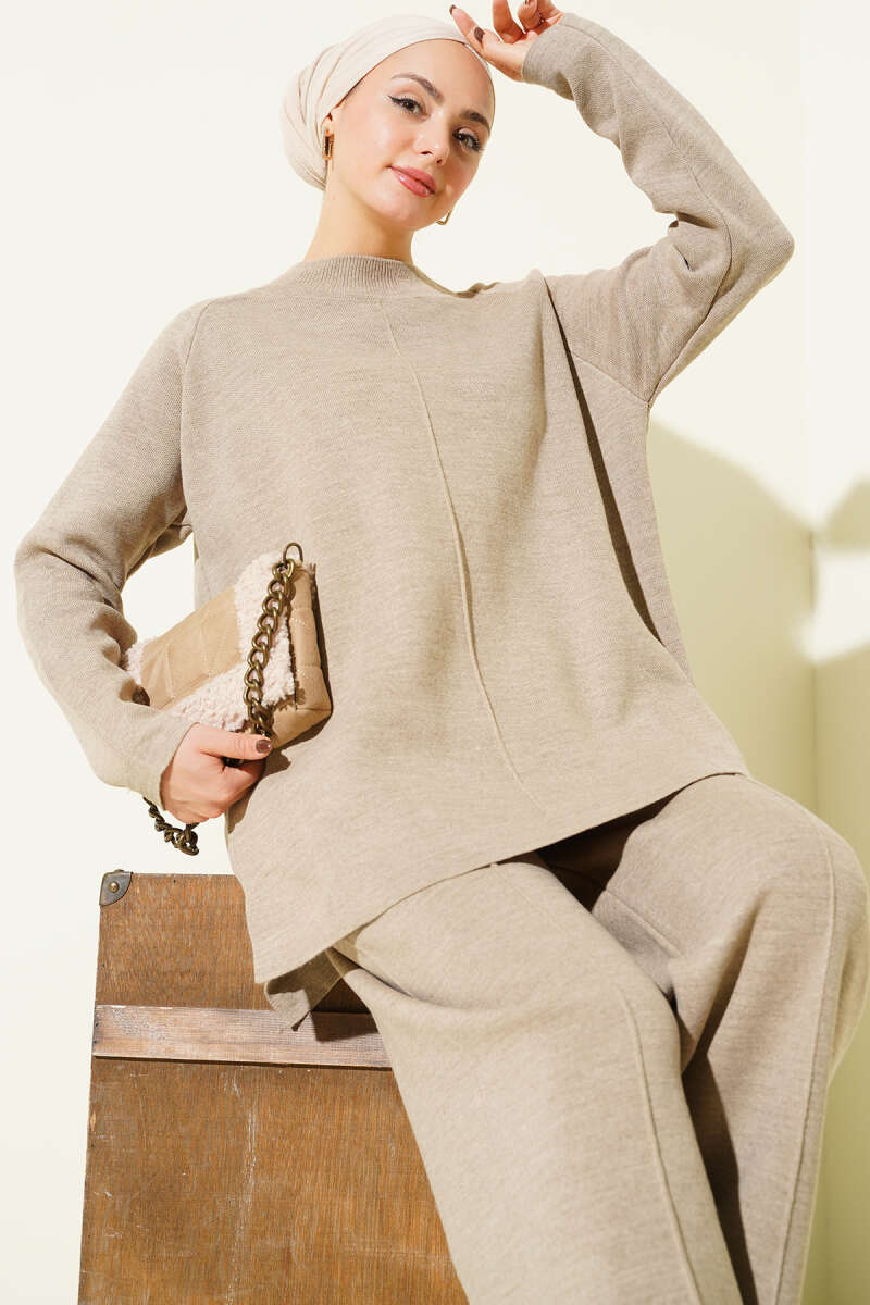 Basic Knit Two-Piece Set with Stitch Detail - Mink