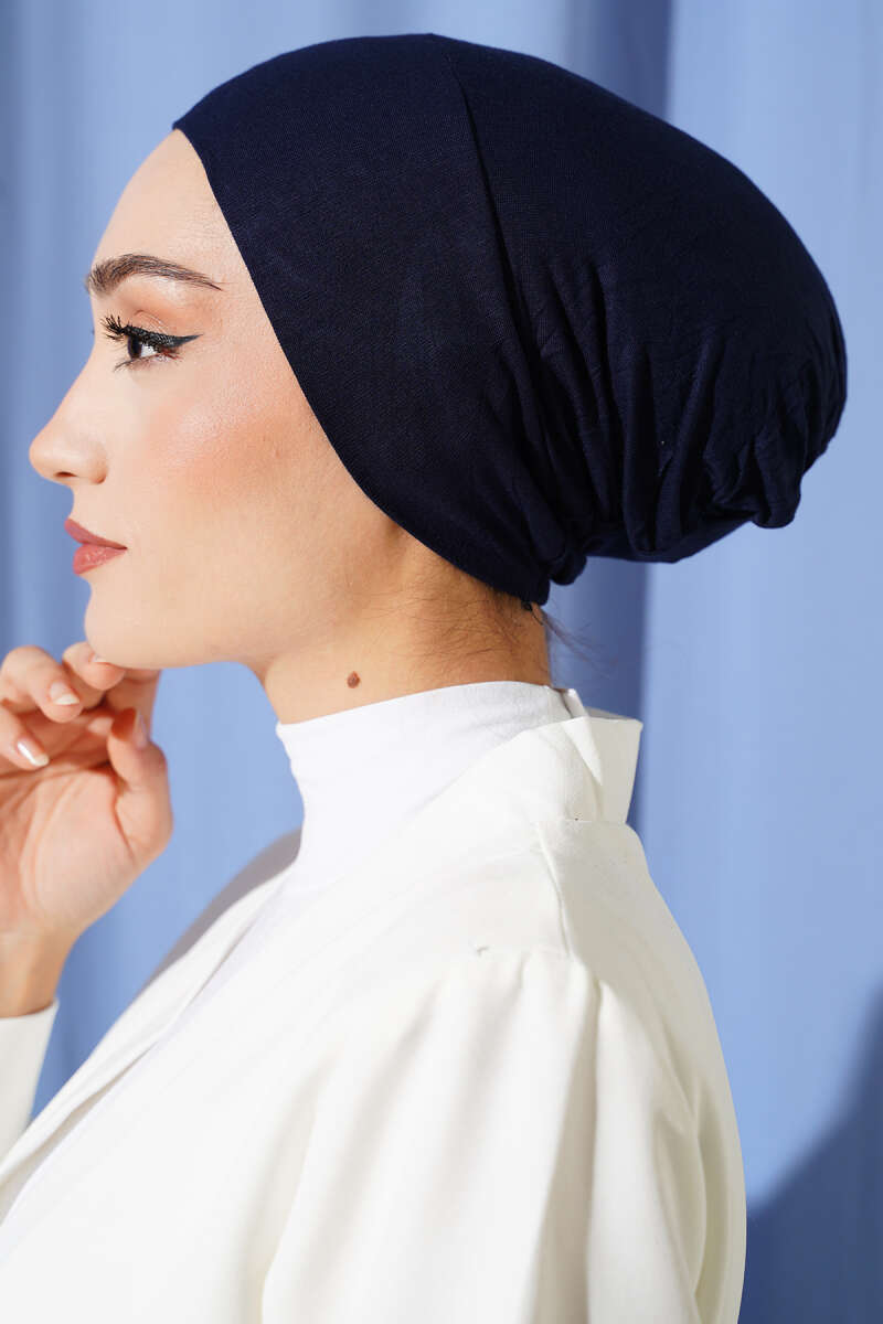Seamless Pull-On Underscarf - Navy