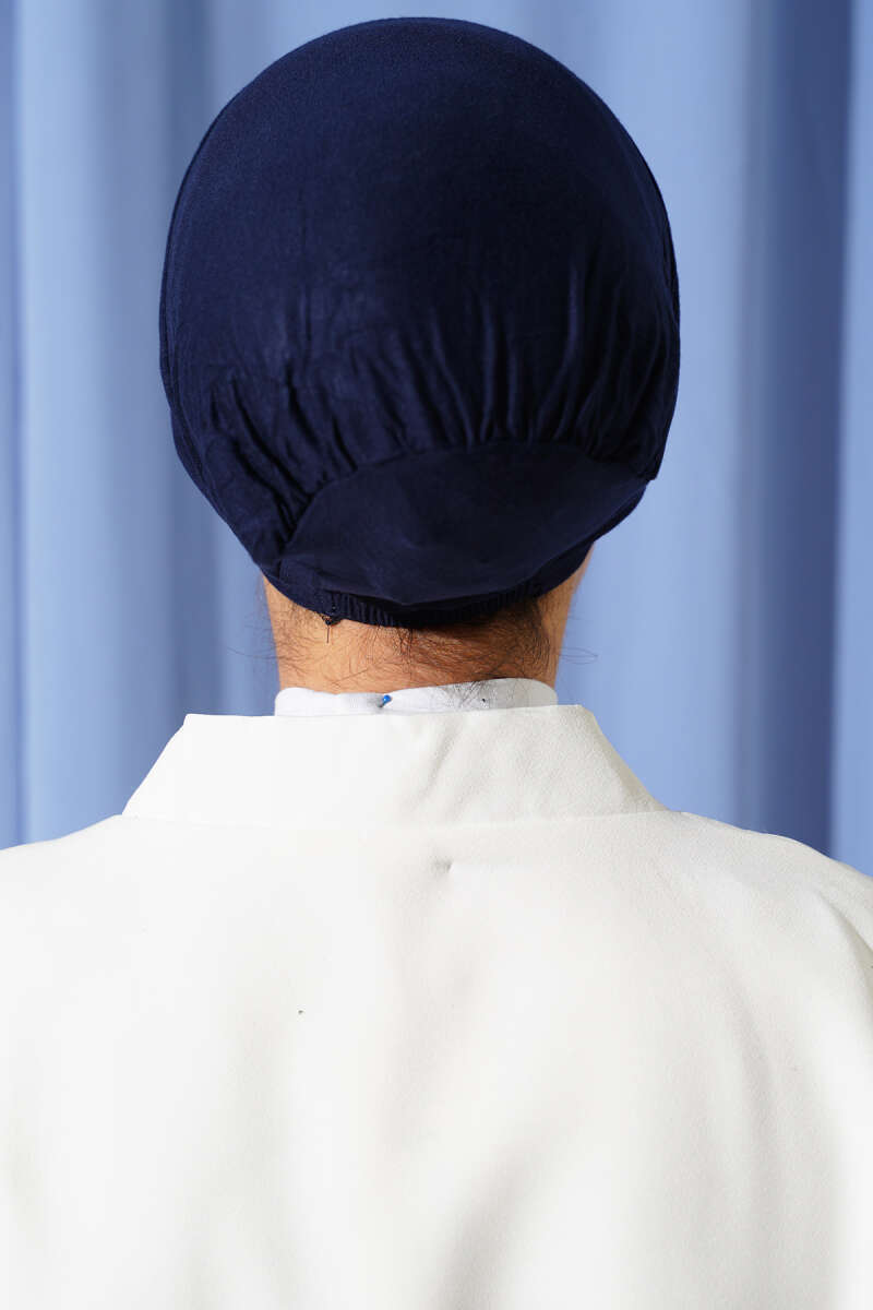 Seamless Pull-On Underscarf - Navy