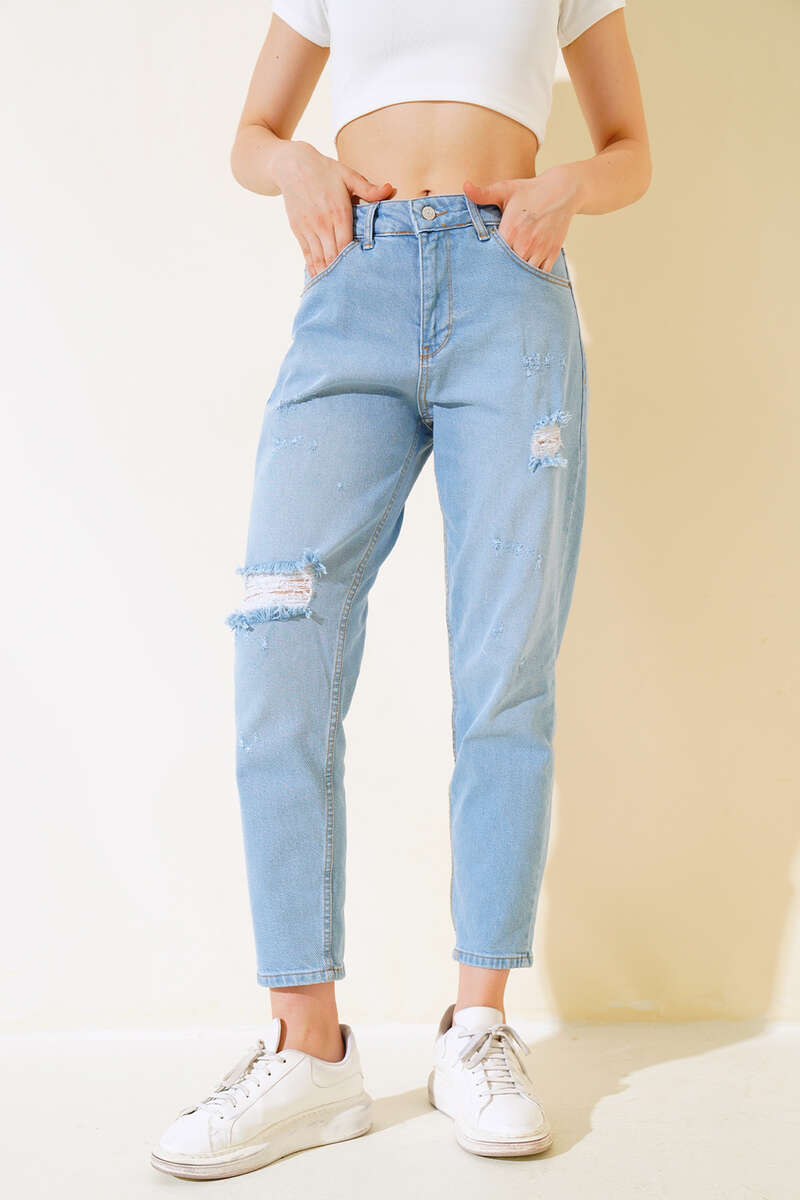 Ripped-Knee Jeans - Blue
