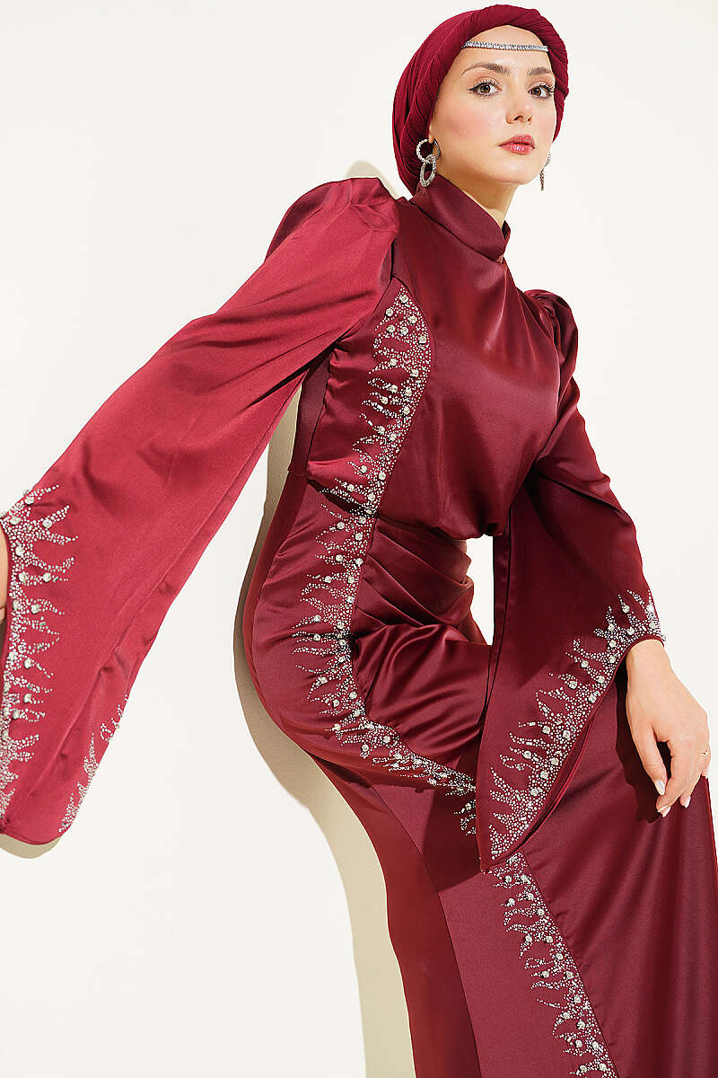 Draped Embellished Satin Evening Dress - Burgundy