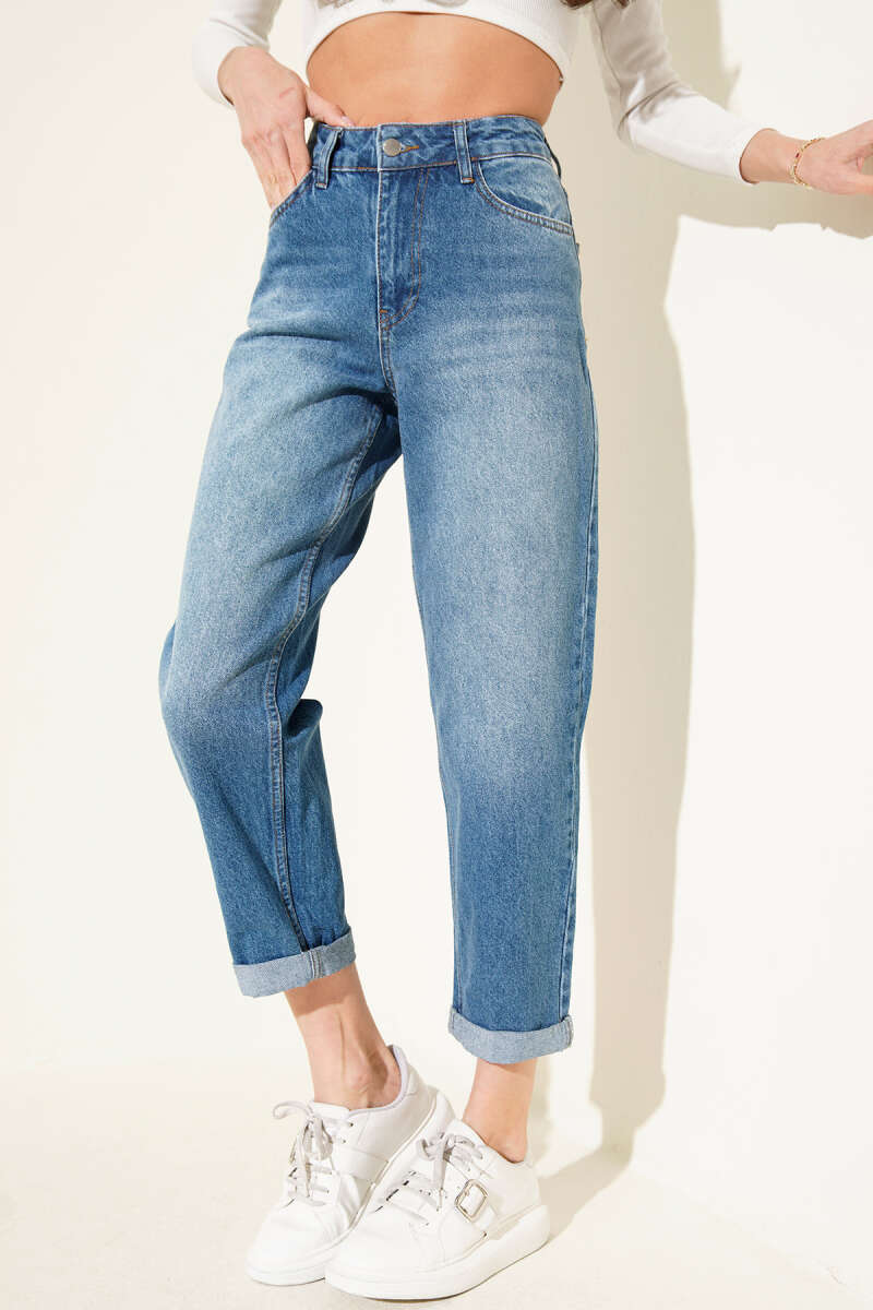 Turn-Up Slim-Leg Jeans - Classic Denim