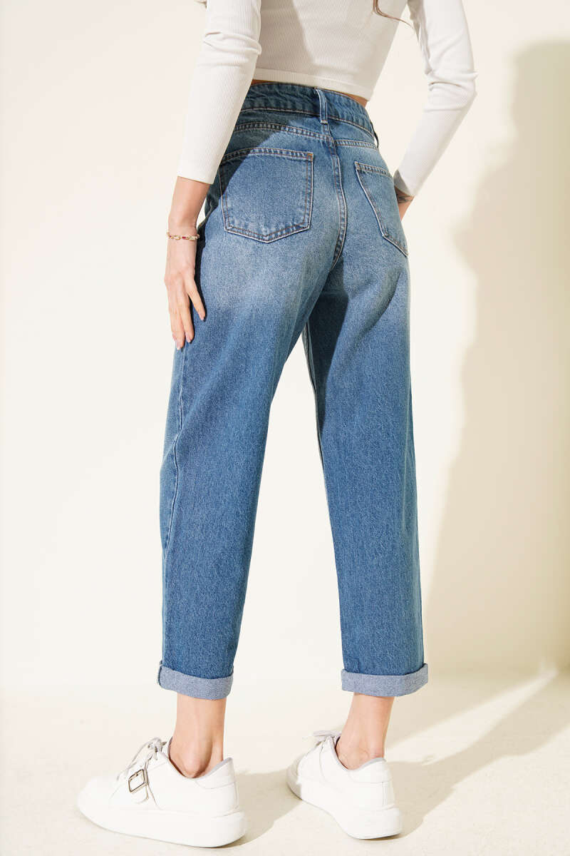Turn-Up Slim-Leg Jeans - Classic Denim