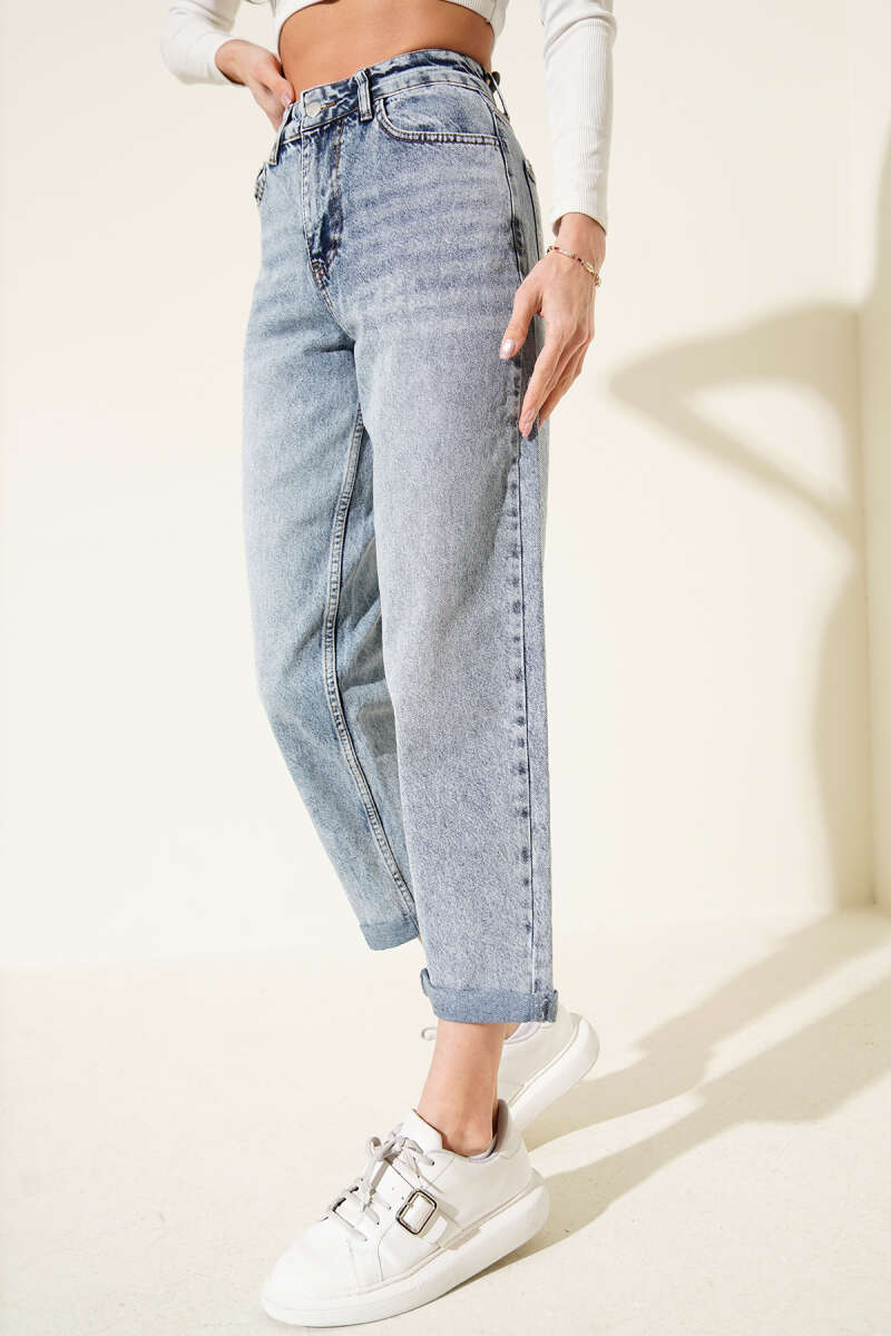 Turn-Up Slim-Leg Jeans - Denim Blue